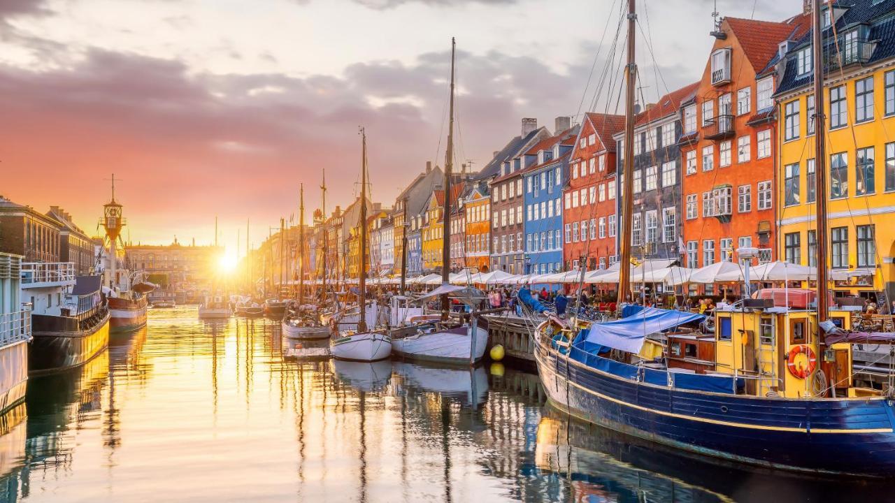 Lavish 4Br Apartment In The Heart Of Cph By The Canals Copenaghen Esterno foto
